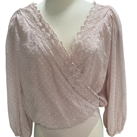 Express Light Pink Lace Trim Bodysuit XS Romantic Boho Cottagecore Feminine Chic - Picture 11 of 11